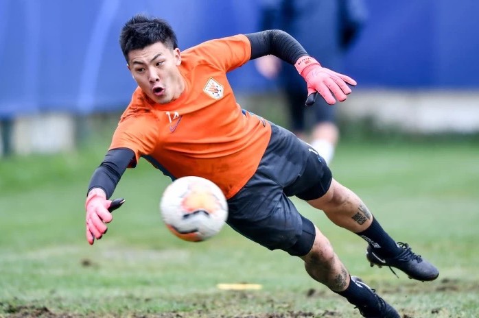 关于巴塞罗那训练开放日，今夜完成体检引欢呼，CBA常规赛在即，年轻球员得到机会的信息多米体育官方网址